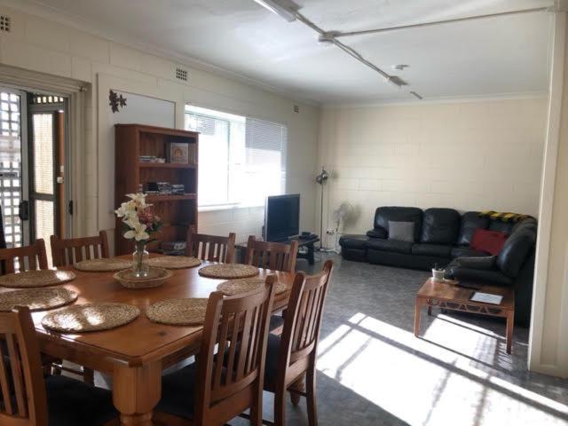 Batemans Bay Holiday Park & Hostel Extérieur photo
